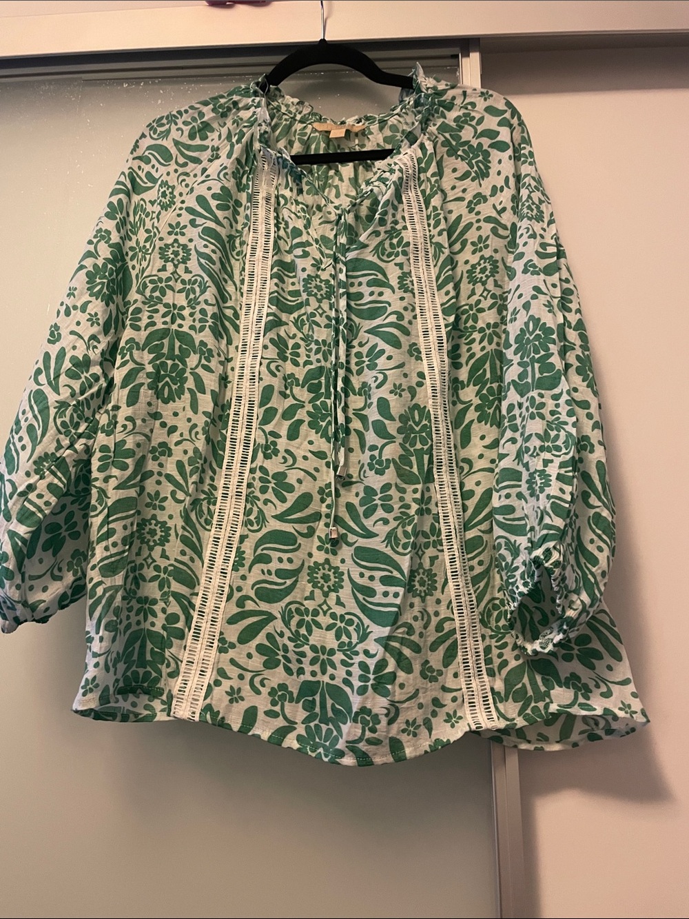 Women's Hope and Harlow Floral Peasant Blouse -